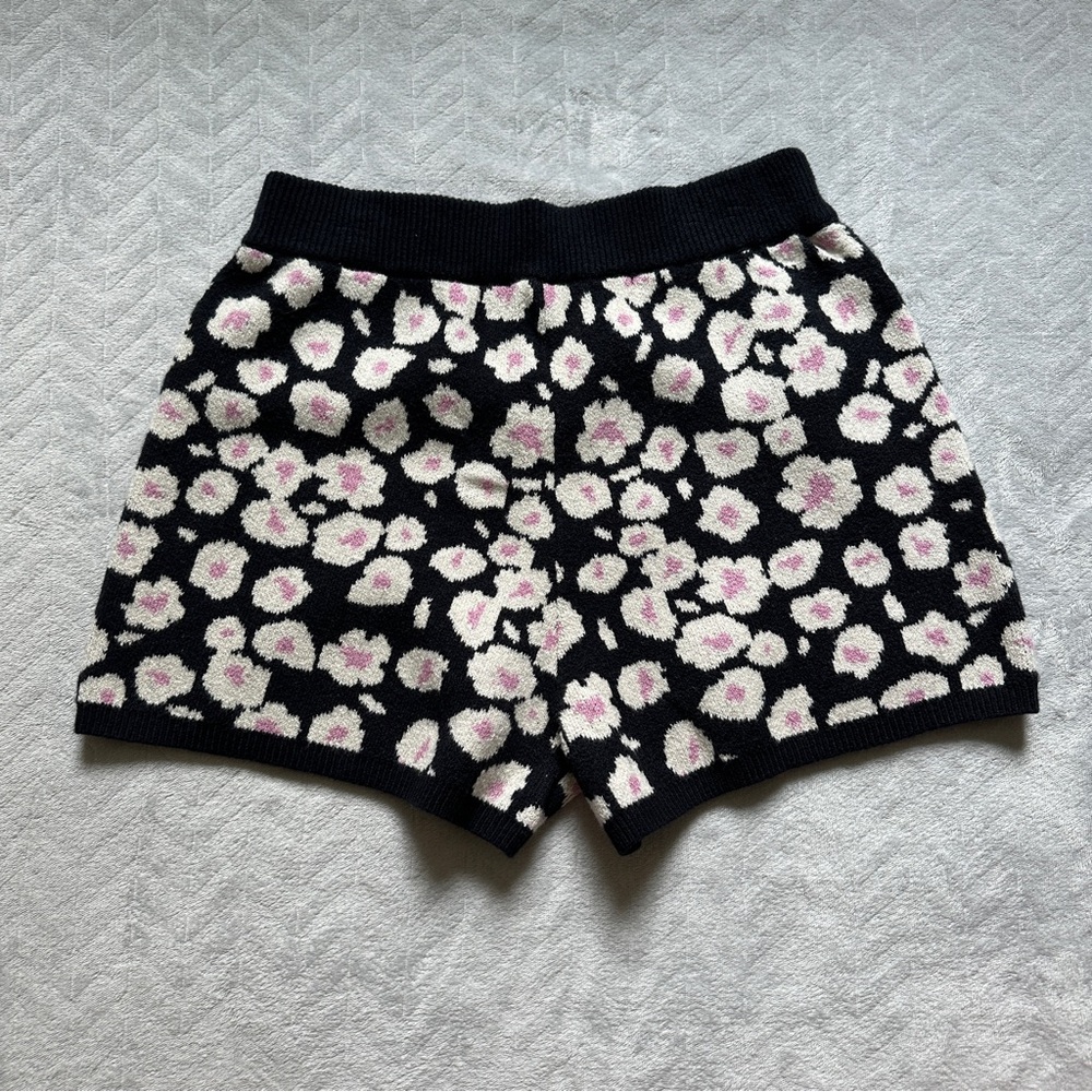 UGG Shaina Knit Lifestyle Lounge Shorts‎ Black/Pink/White Size L - Picture 3 of 8